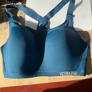 Victoria Secret 36DD never worn